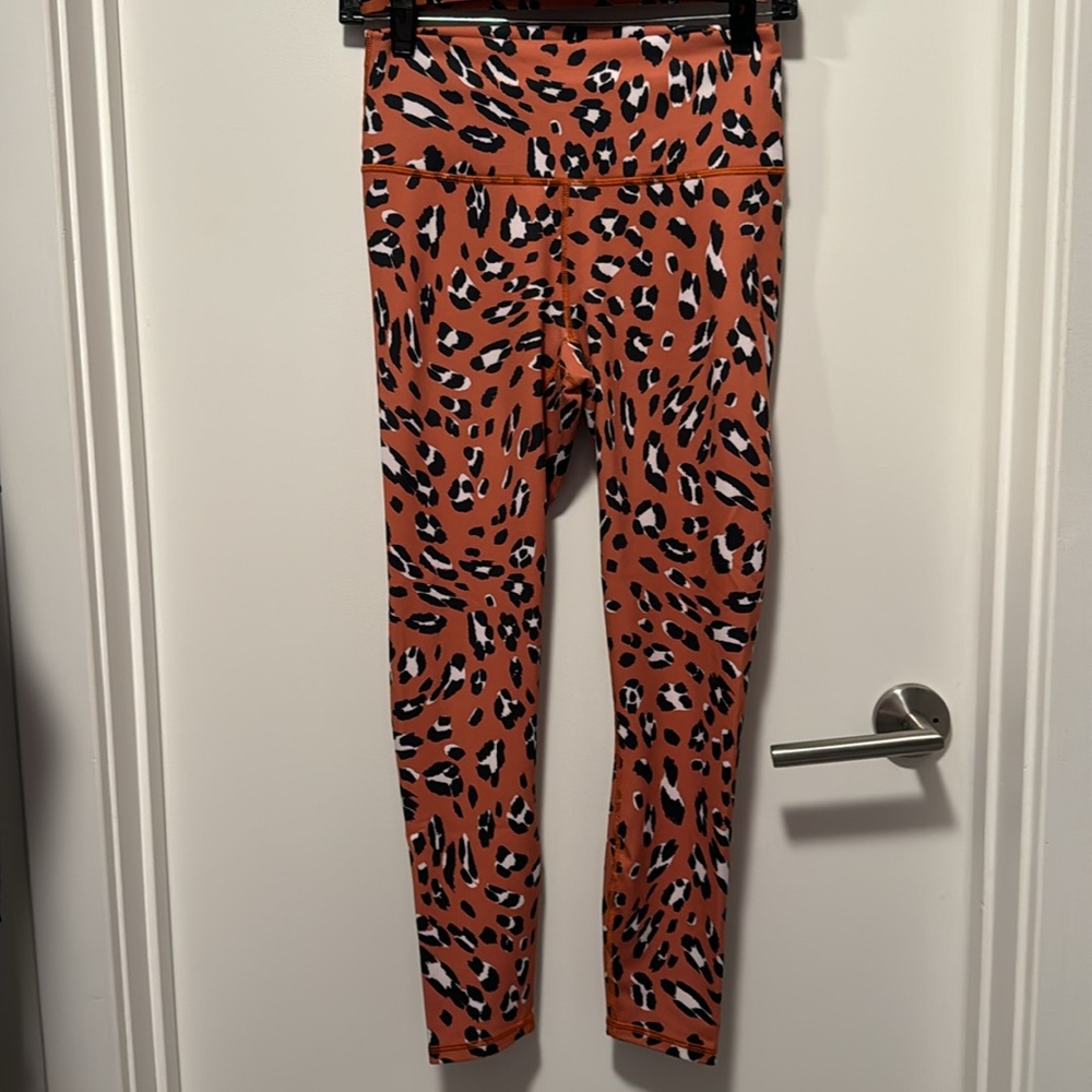 Fabletics Define PowerHold® High-Waisted 7/8 Legging